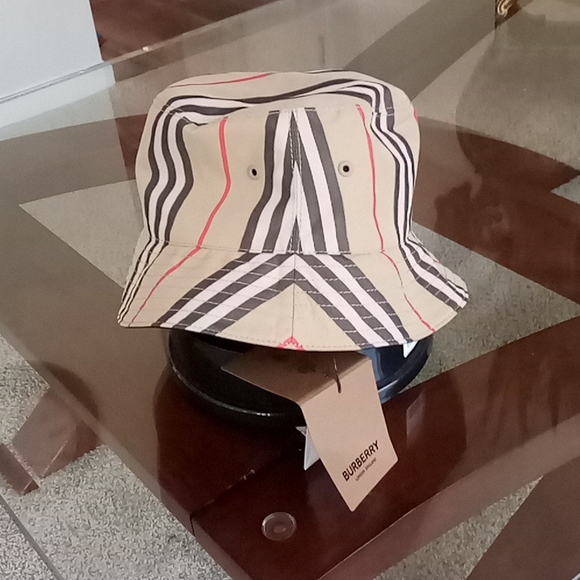 SOLD!!!!!! - Picture 2 of 4